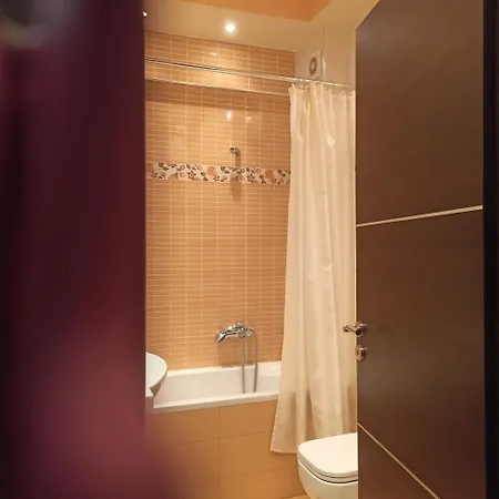 Tina's Lovely * فولوس