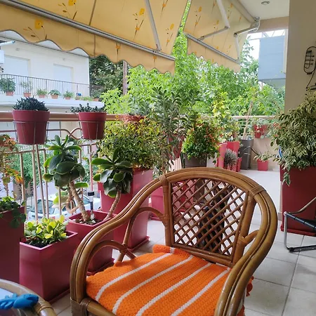 Tina's Lovely Apartman